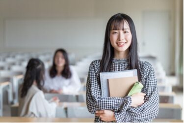 【大学生必見】就活はいつから始めるか